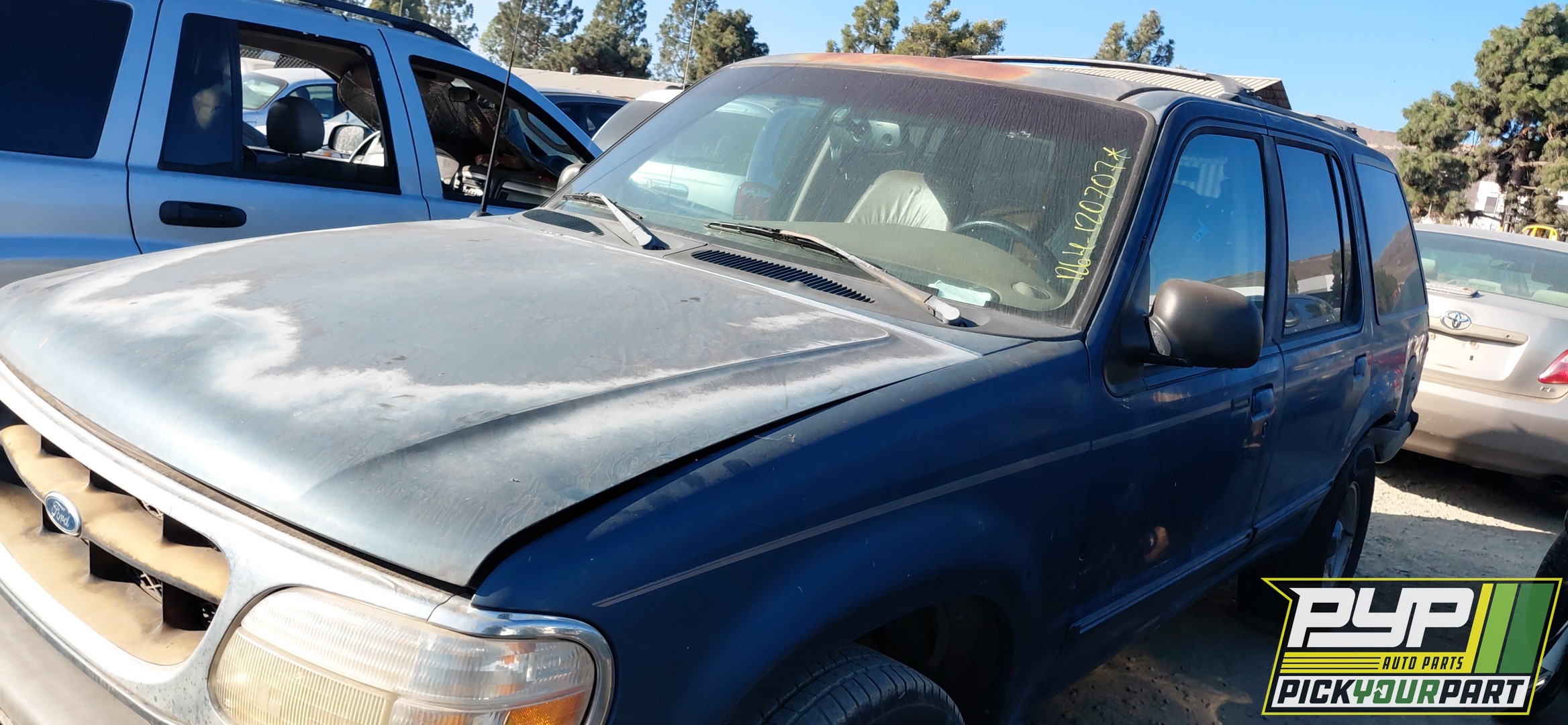 1998 FORD EXPLORER available for parts