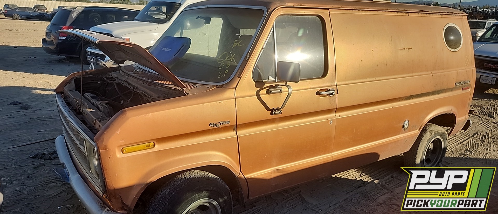 1976 FORD E-150 ECONOLINE available for parts