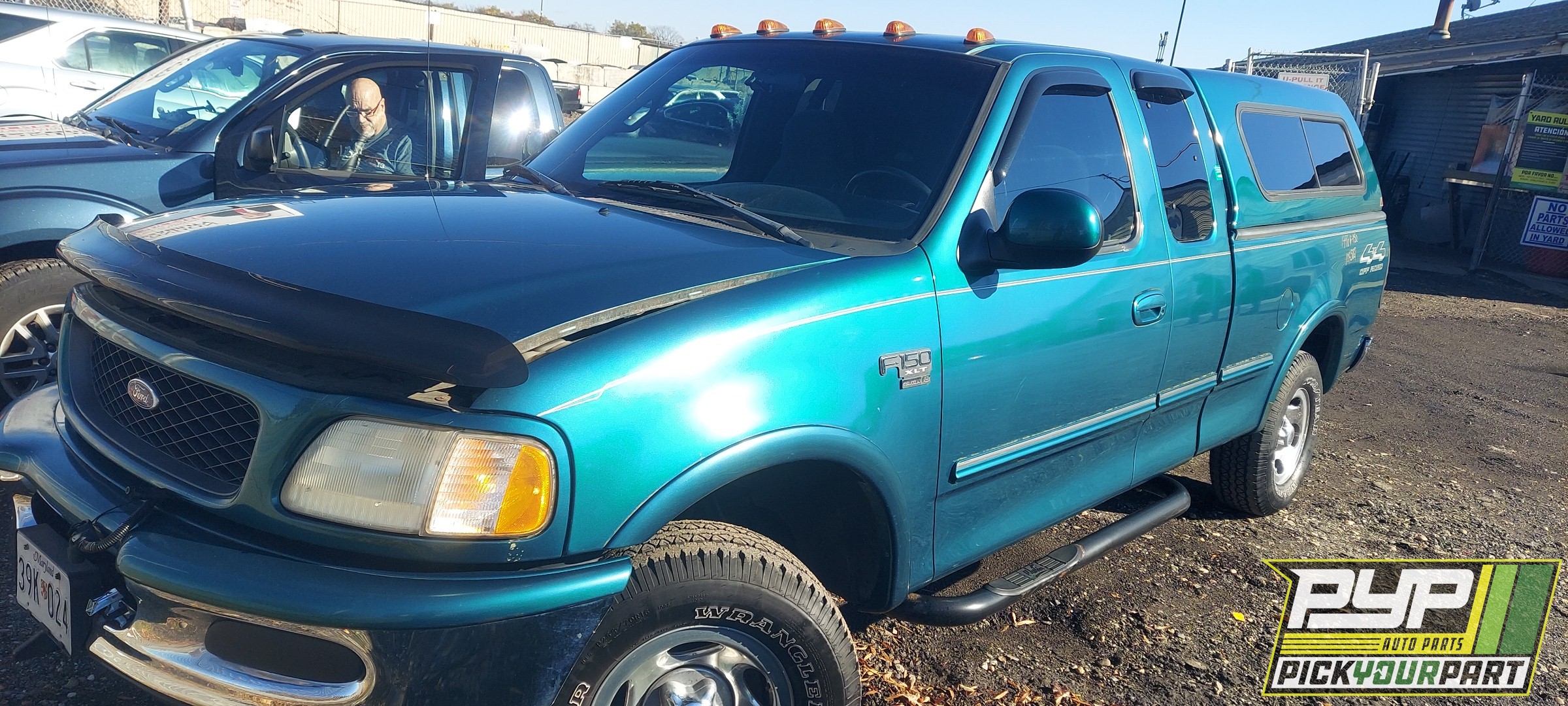 1998 FORD F-150 available for parts