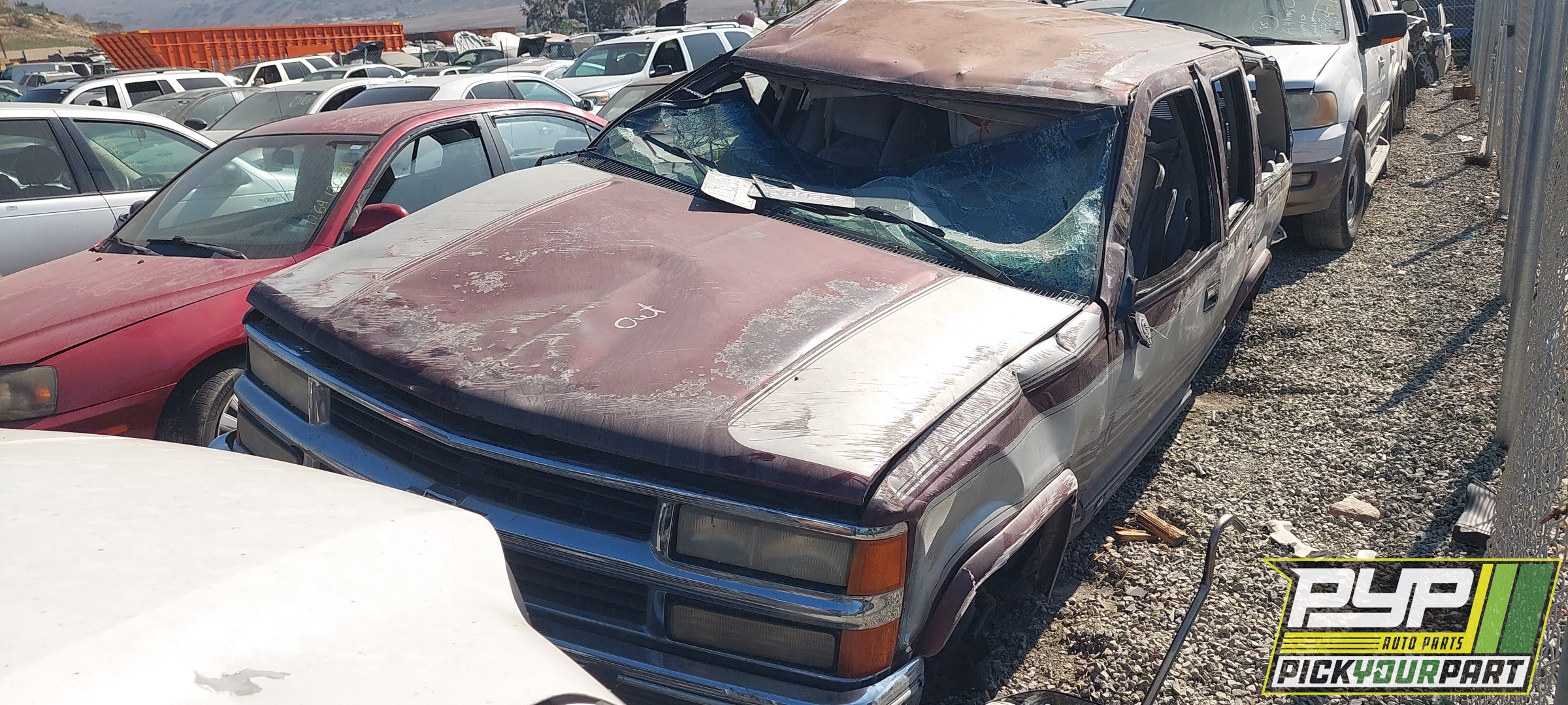 1994 CHEVROLET K1500 SUBURBAN partes disponibles