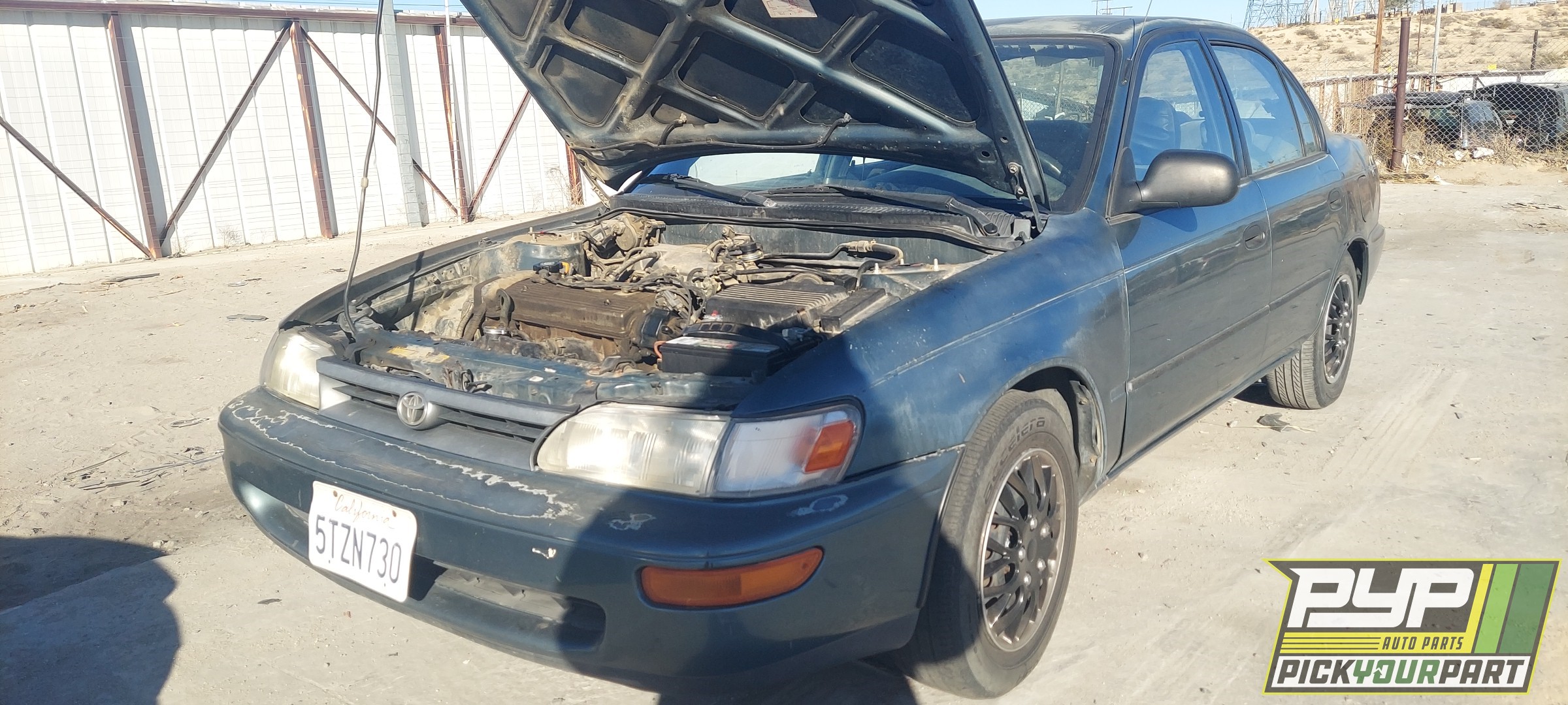 1995 TOYOTA COROLLA available for parts