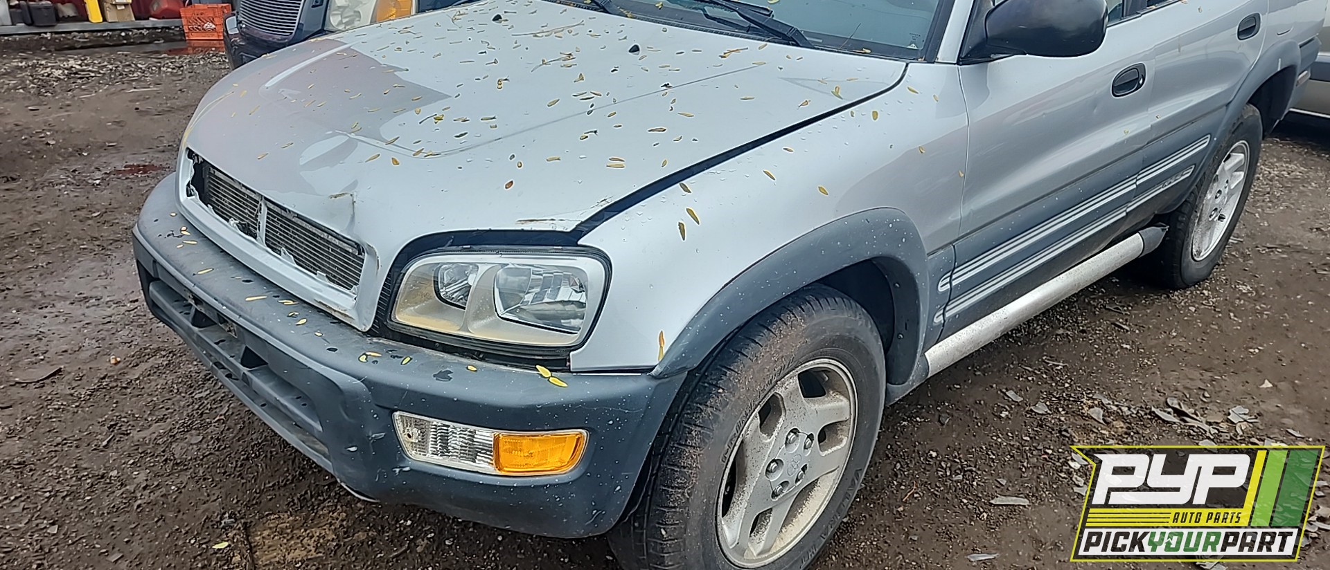 1998 TOYOTA RAV4 available for parts