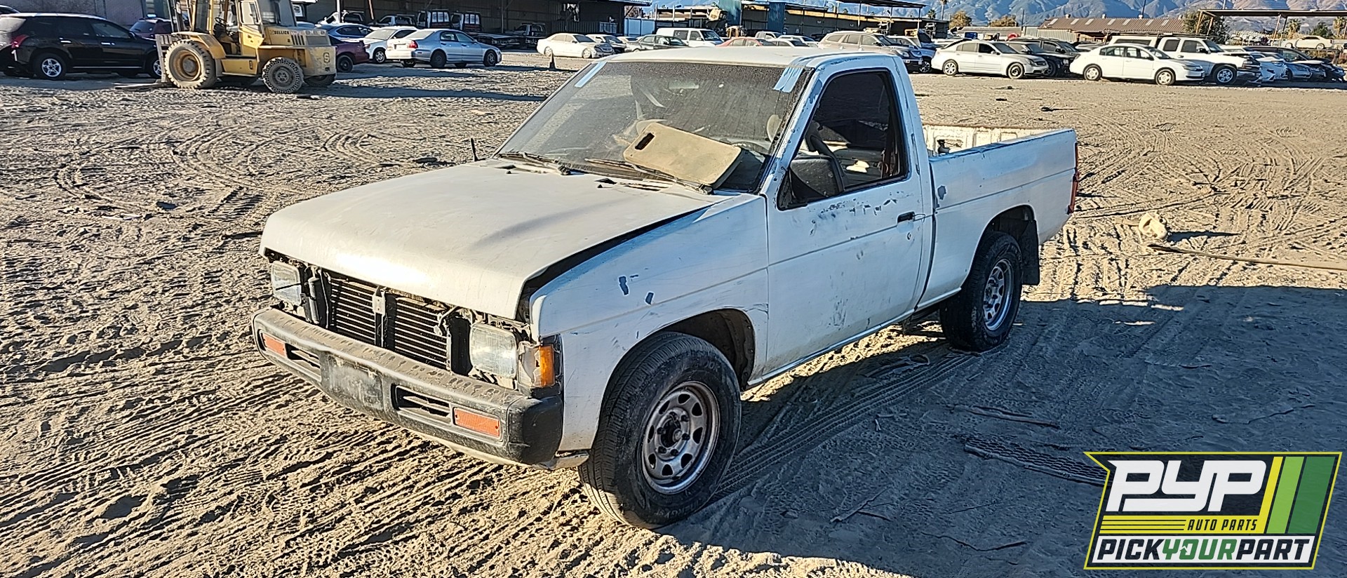 1993 NISSAN D21 partes disponibles