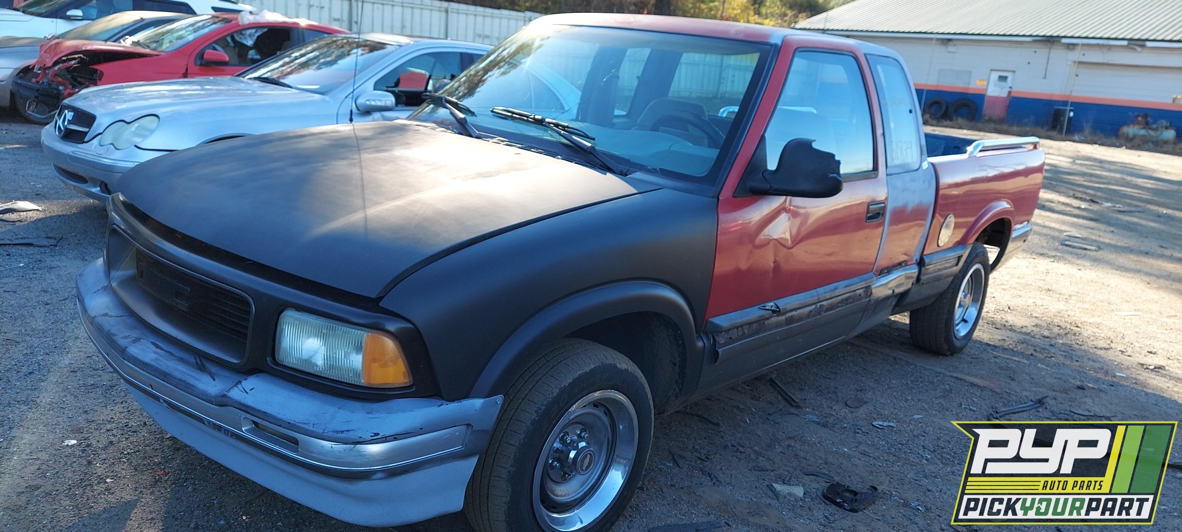 1995 GMC SONOMA available for parts