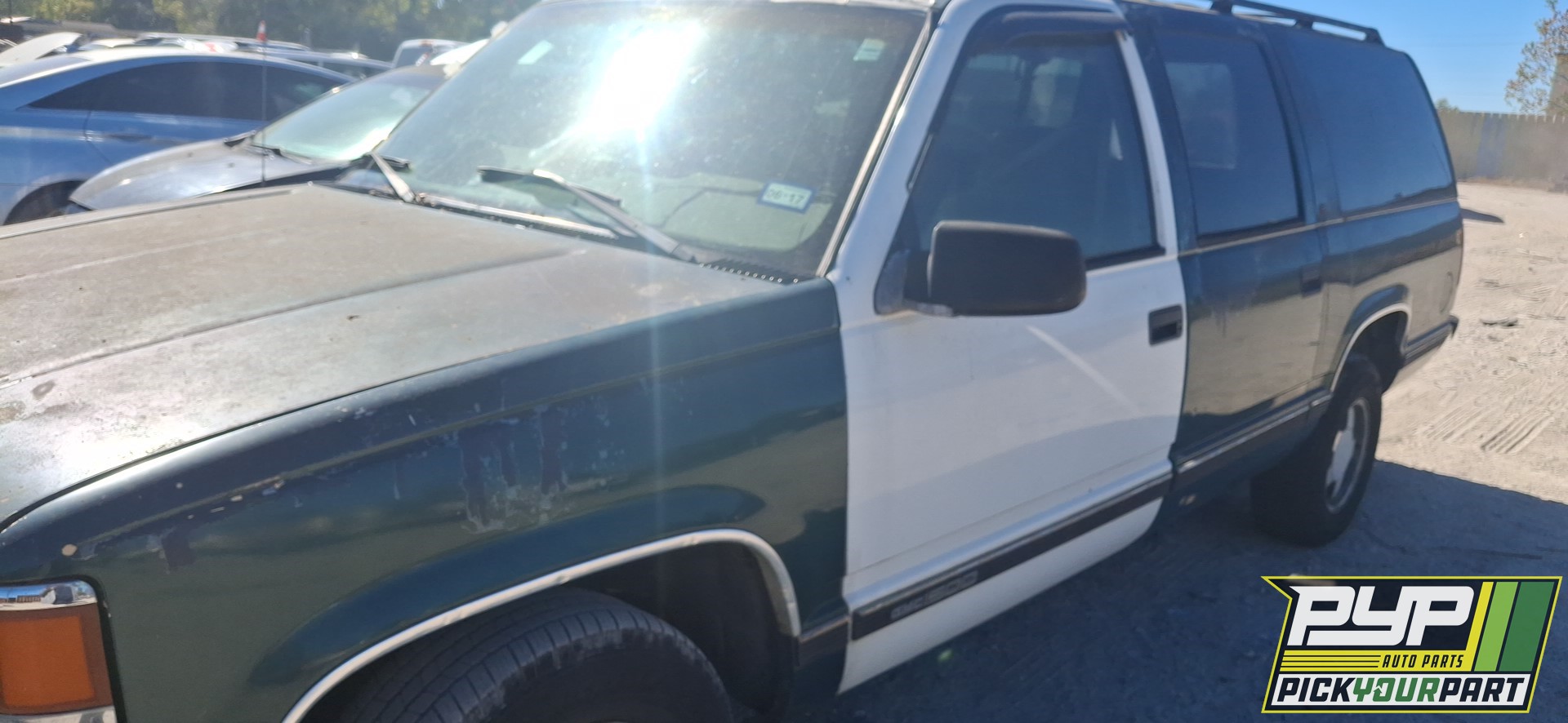 1999 CHEVROLET C1500 SUBURBAN partes disponibles