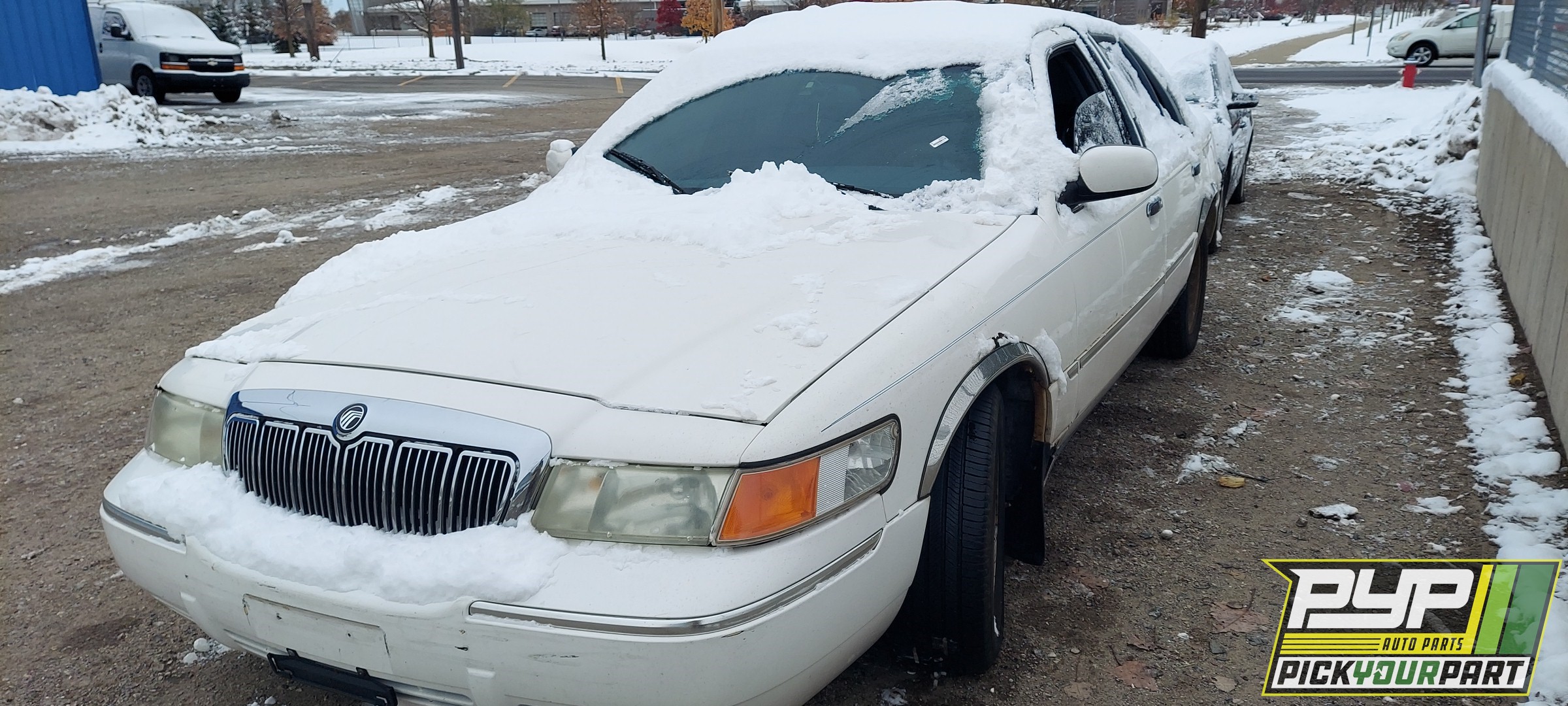 1999 MERCURY GRAND MARQUIS available for parts