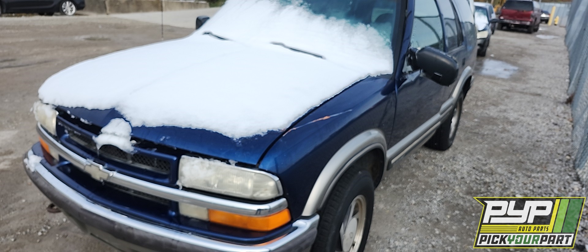 1999 CHEVROLET BLAZER available for parts