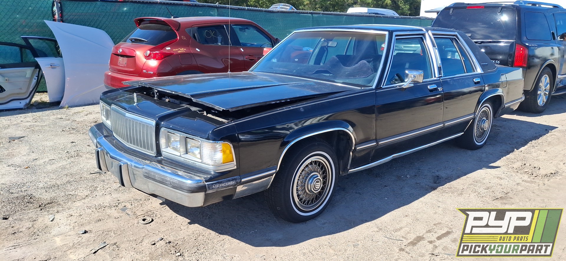 1988 MERCURY GRAND MARQUIS available for parts