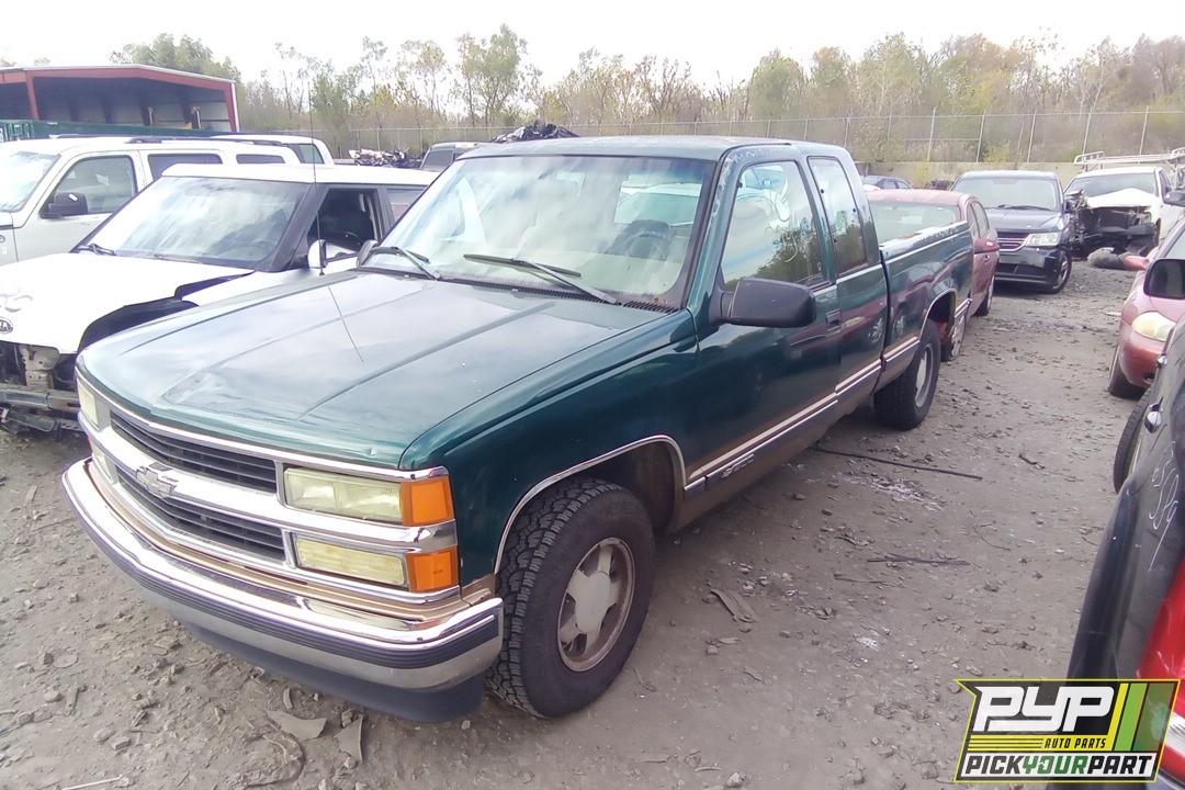 1998 CHEVROLET C1500 available for parts