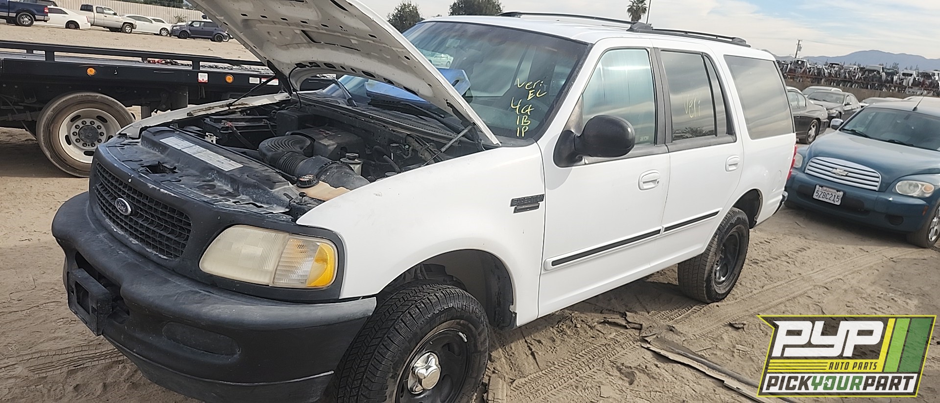 1998 FORD EXPEDITION available for parts