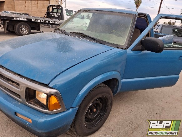 1996 CHEVROLET S10 available for parts