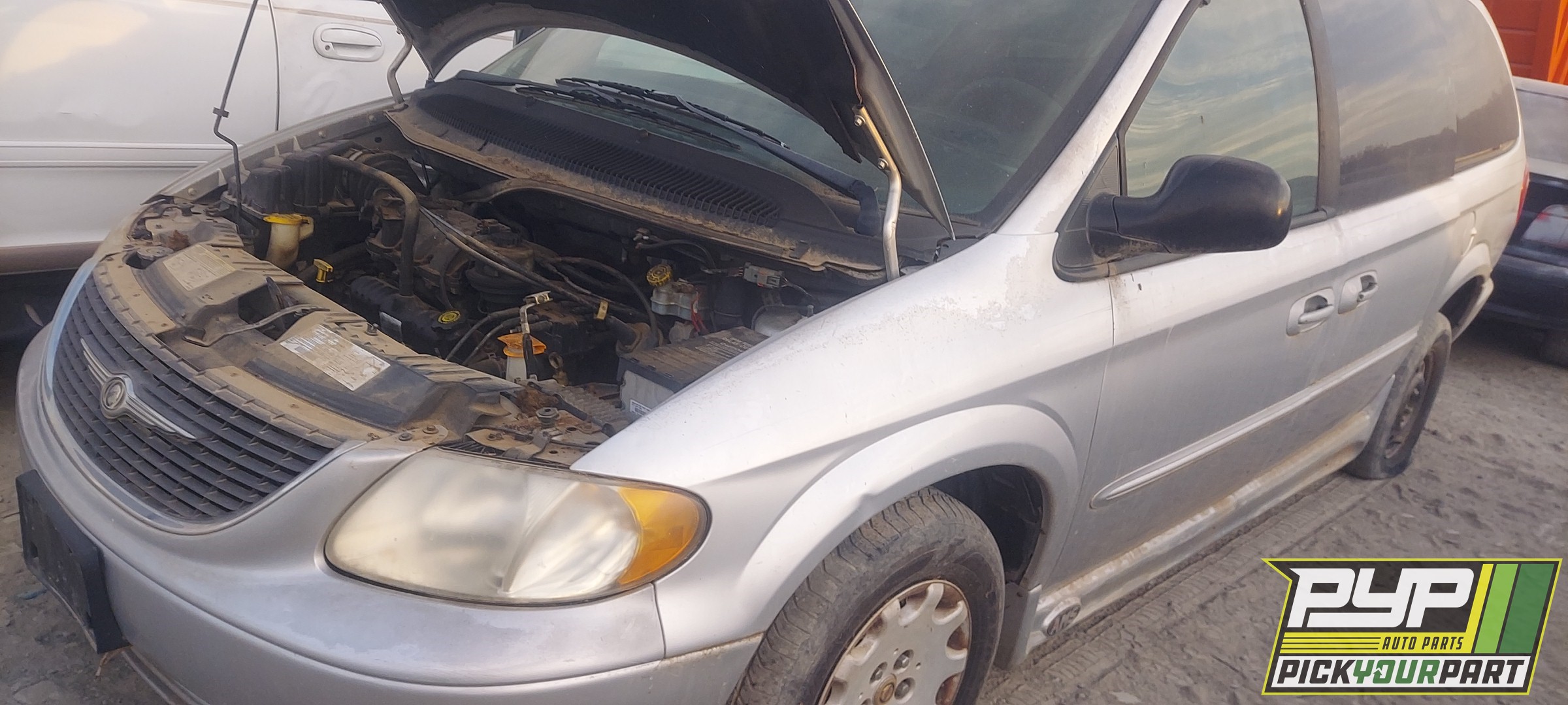 2002 CHRYSLER TOWN & COUNTRY available for parts