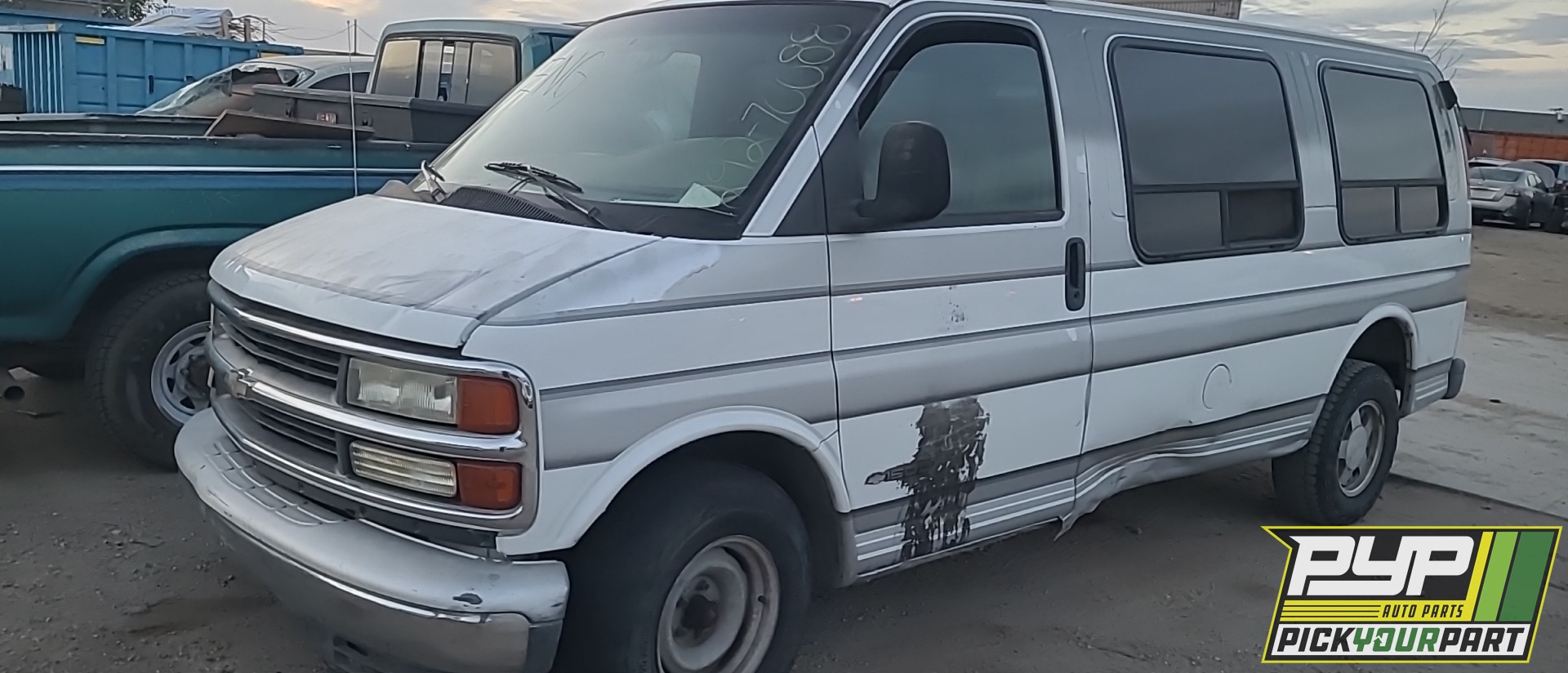 1996 CHEVROLET EXPRESS 1500 available for parts