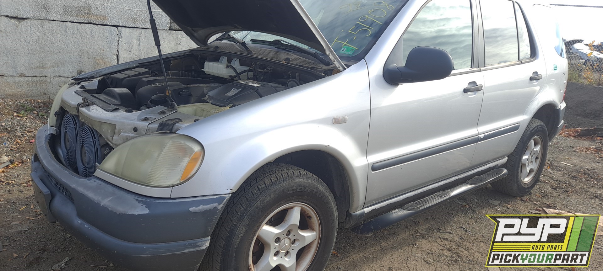 1998 MERCEDES-BENZ ML320 available for parts