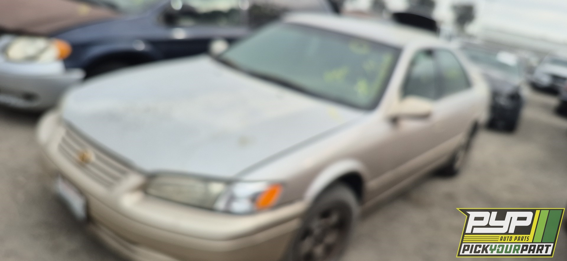 1997 TOYOTA CAMRY available for parts
