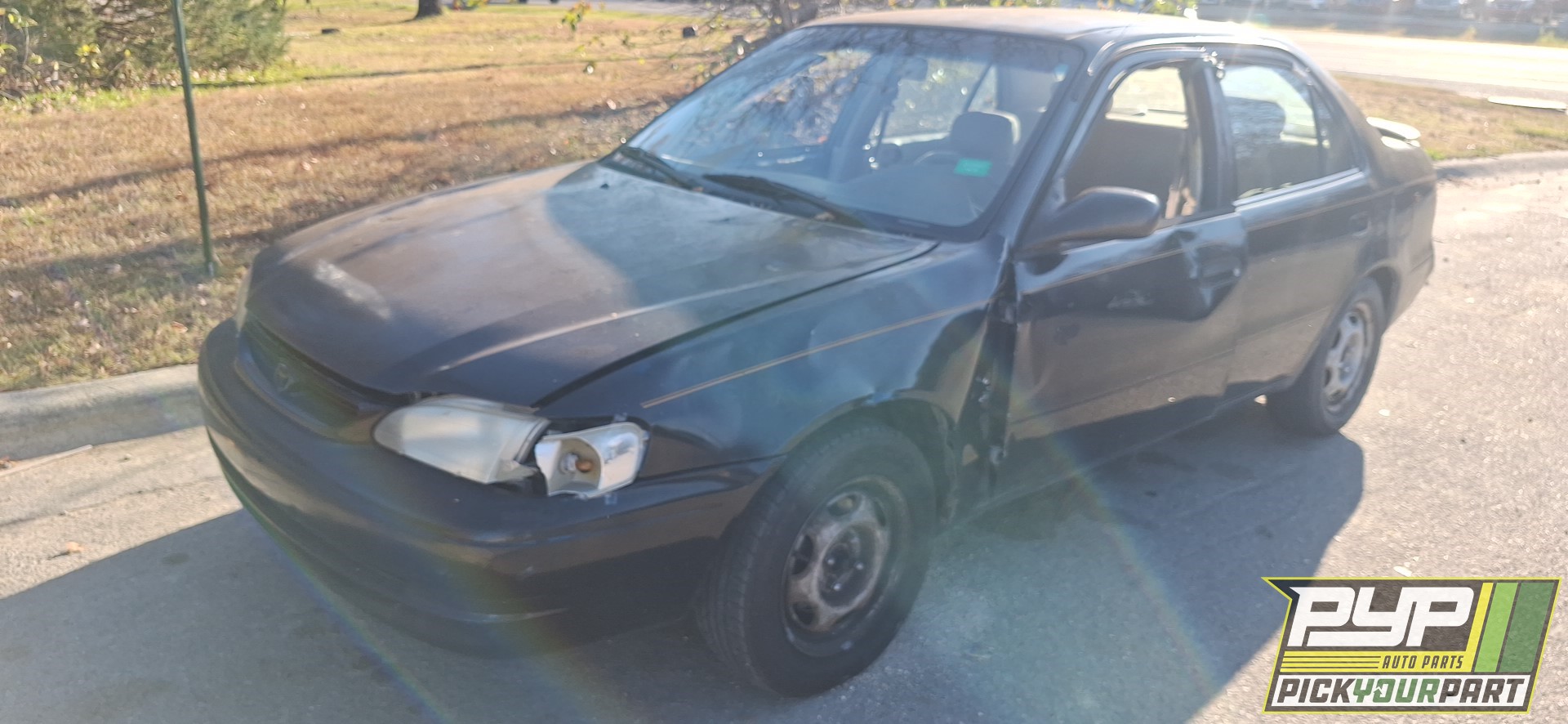 1999 TOYOTA COROLLA available for parts