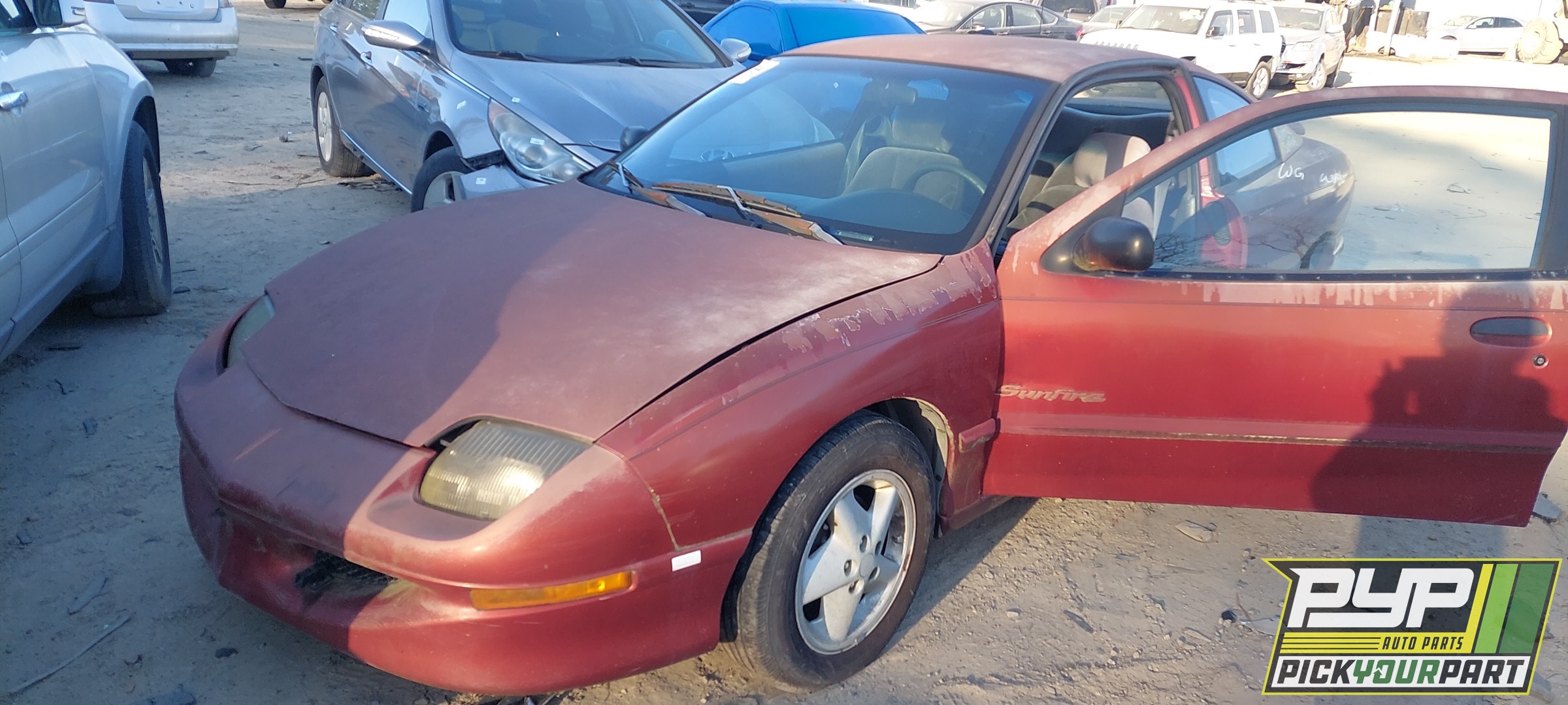 1998 PONTIAC SUNFIRE available for parts