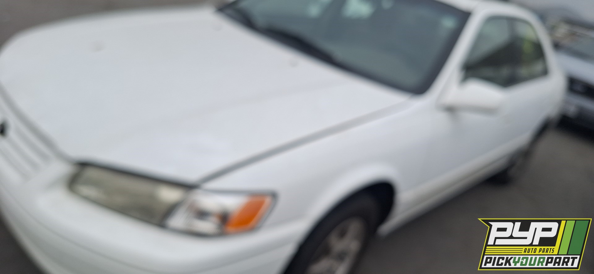 1998 TOYOTA CAMRY available for parts