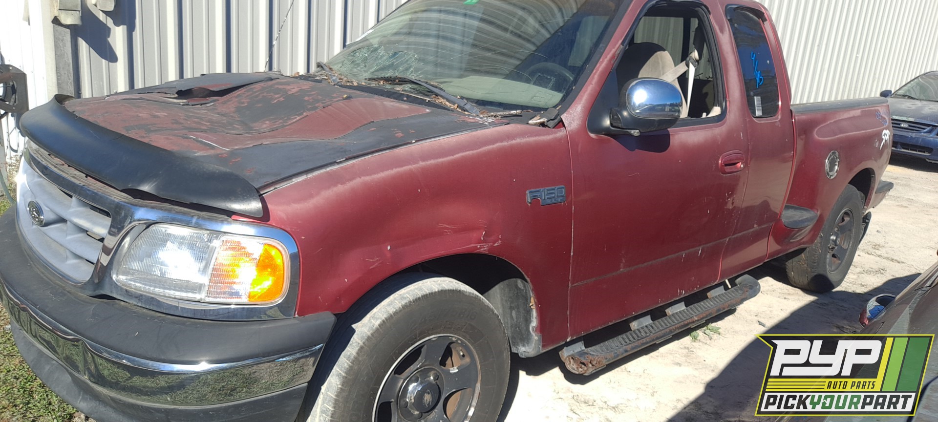 2000 FORD F-150 available for parts