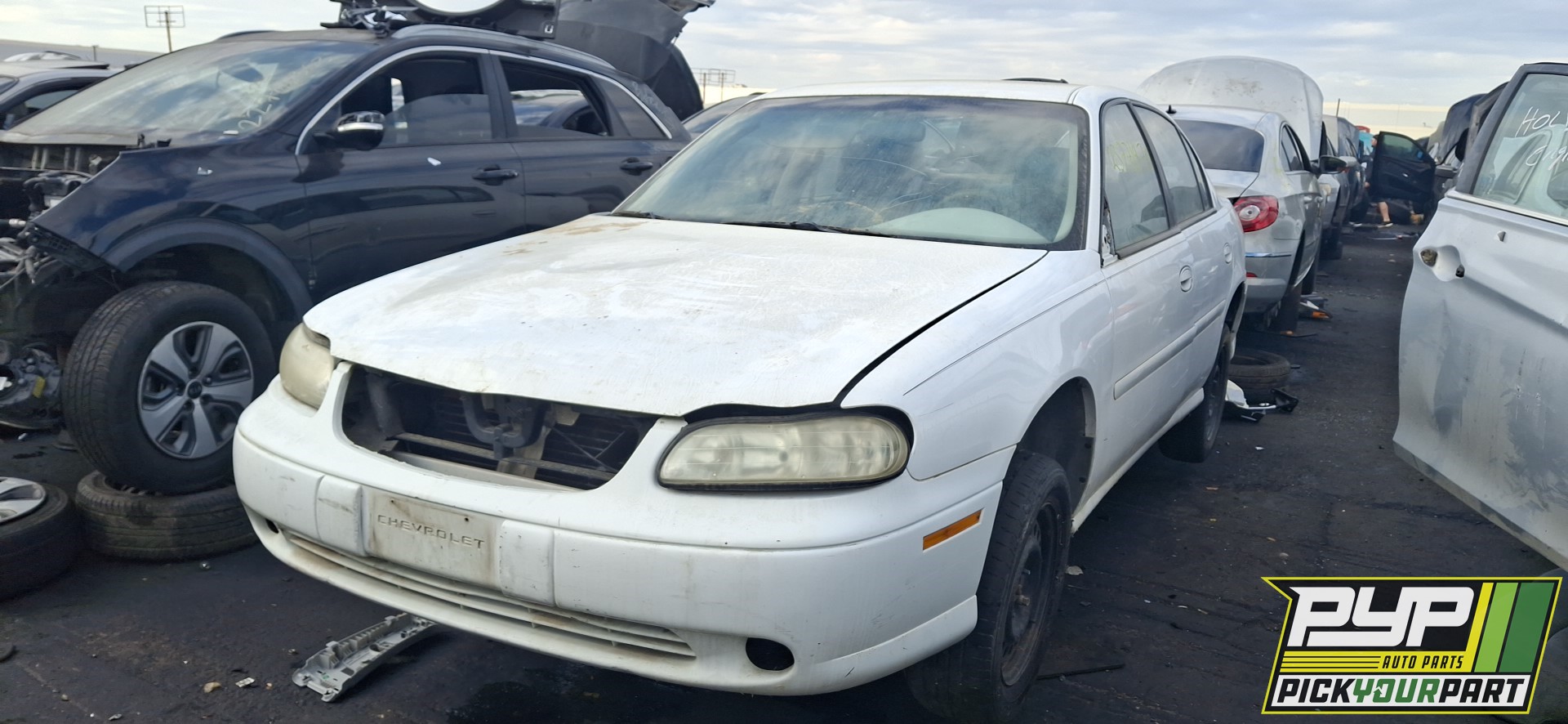 1998 CHEVROLET MALIBU available for parts