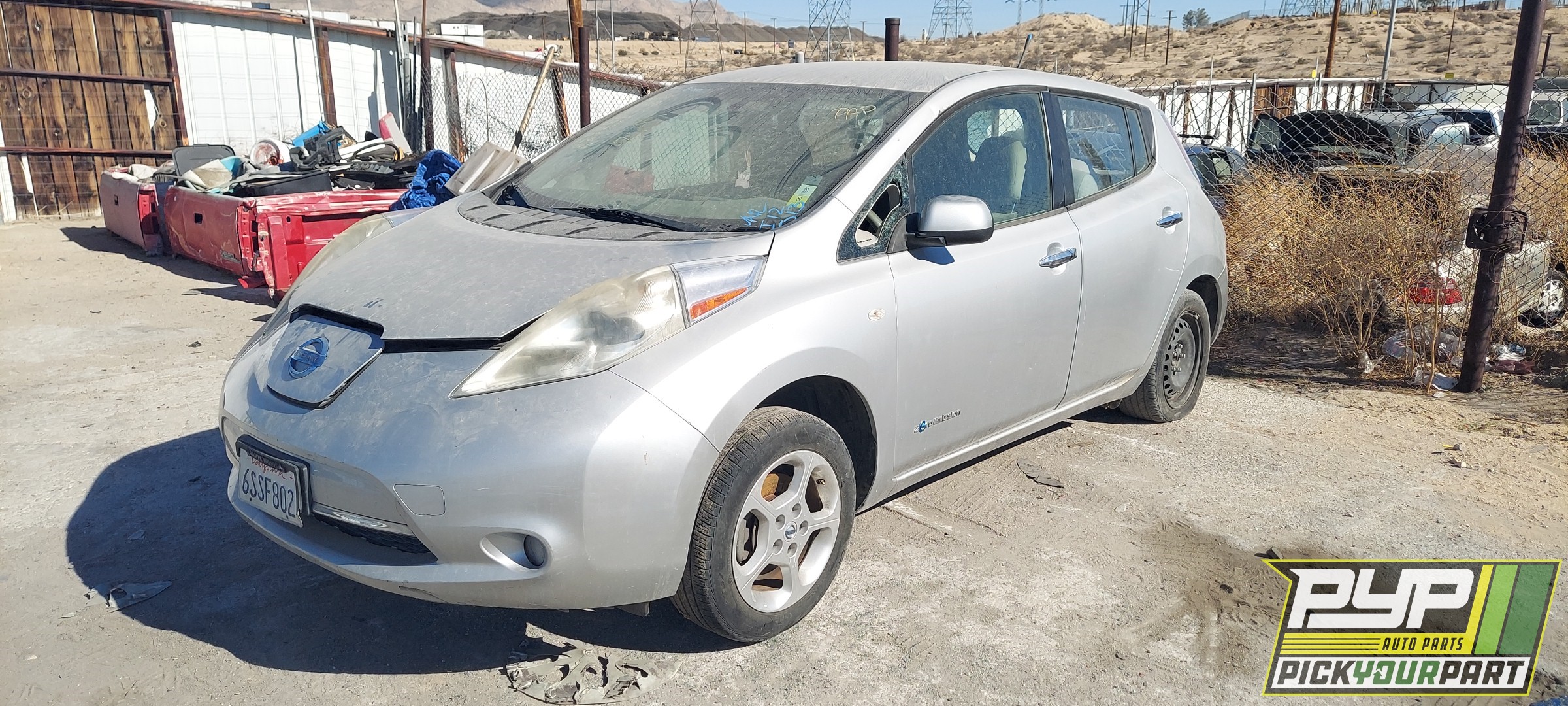 2011 NISSAN LEAF partes disponibles