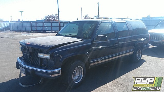 1994 CHEVROLET C1500 SUBURBAN available for parts