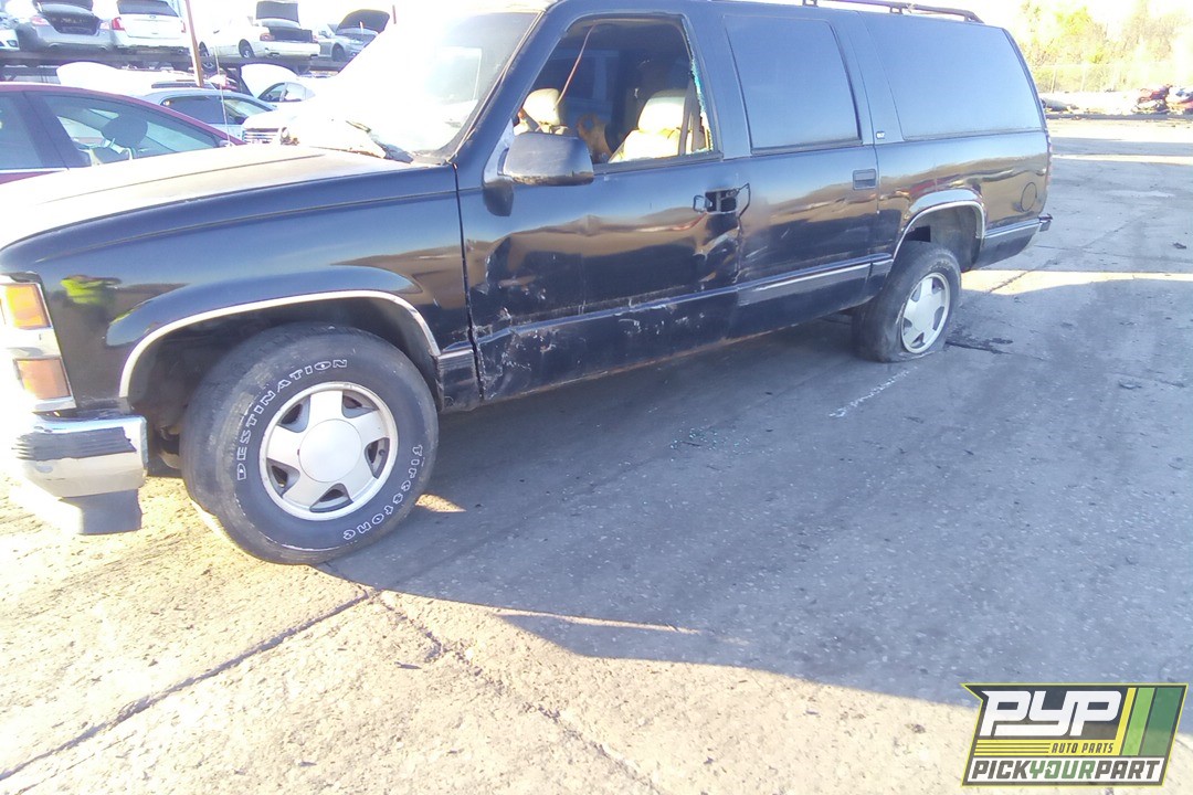 1999 GMC K1500 SUBURBAN available for parts
