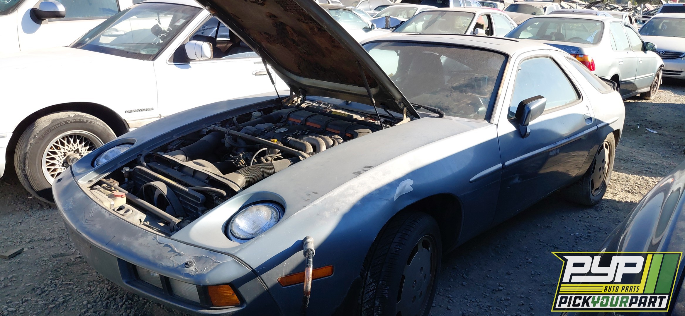 1984 PORSCHE 928 partes disponibles