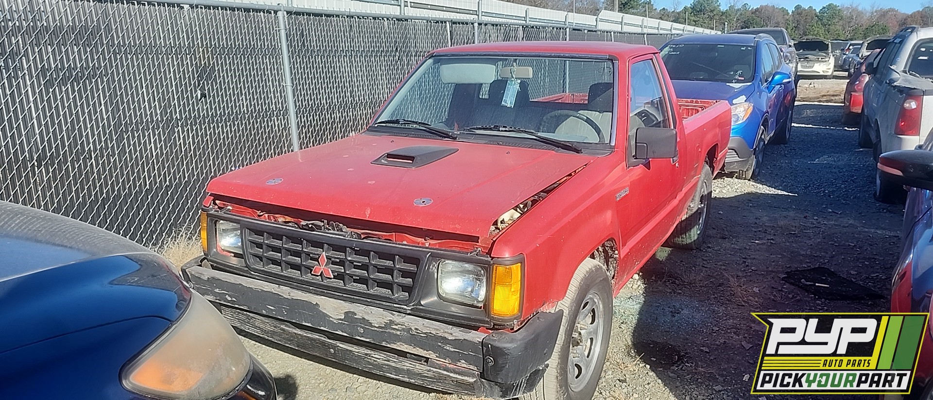 1990 MITSUBISHI MIGHTY MAX available for parts