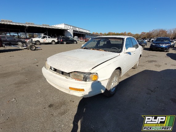 1994 TOYOTA CAMRY partes disponibles