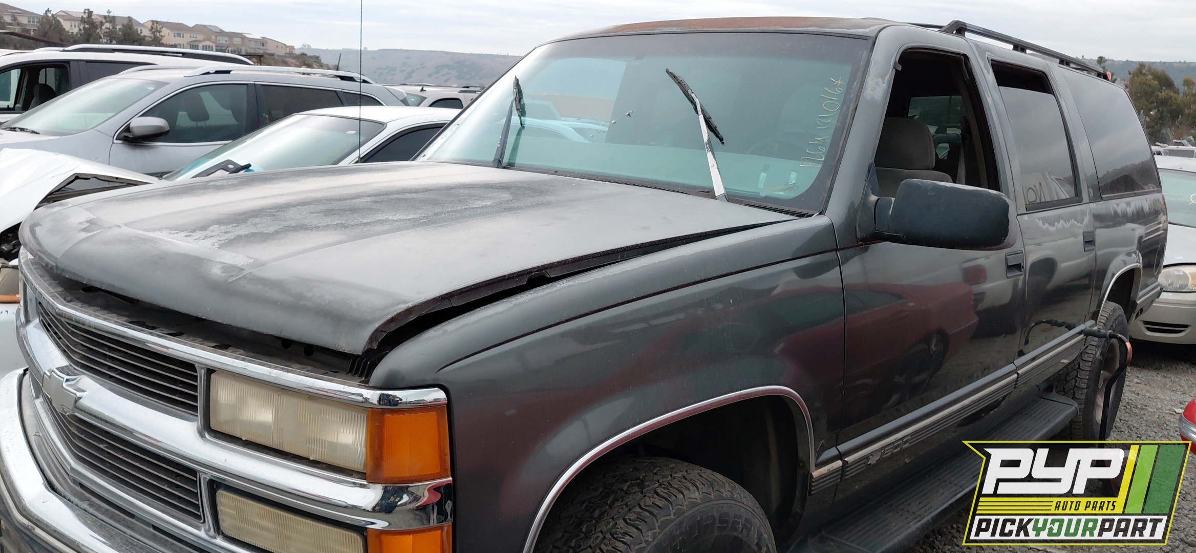 1999 CHEVROLET C1500 SUBURBAN partes disponibles