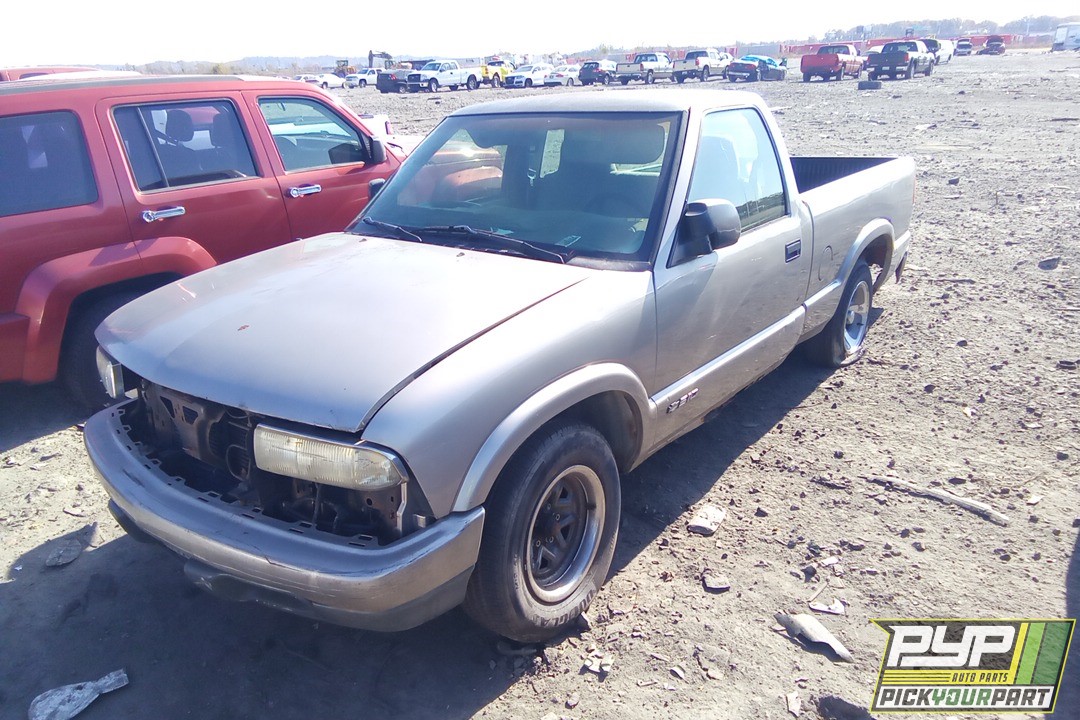 1999 CHEVROLET S10 available for parts