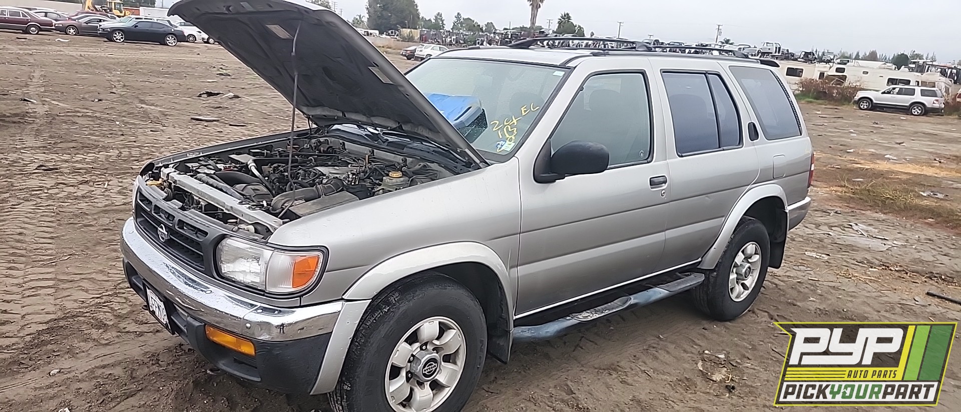 1999 NISSAN PATHFINDER available for parts