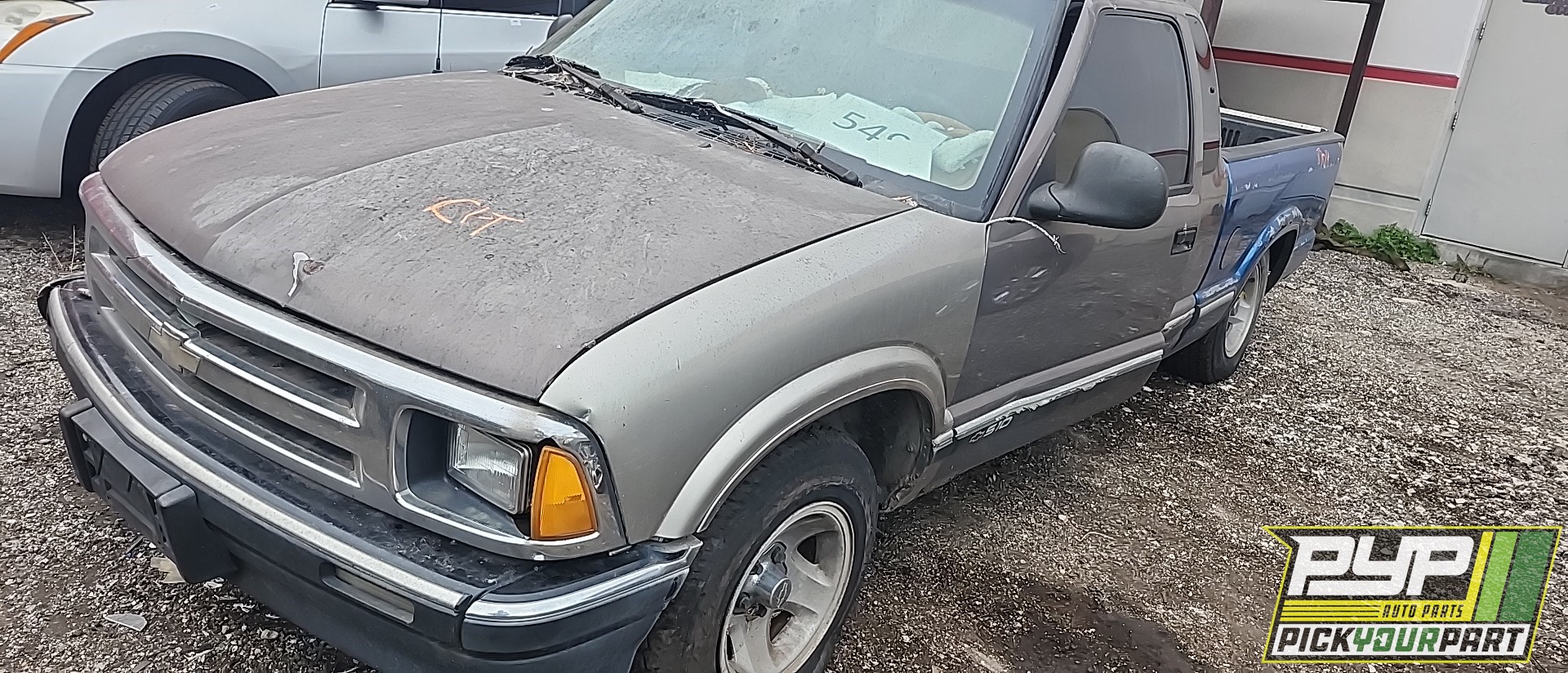 1997 CHEVROLET S10 available for parts