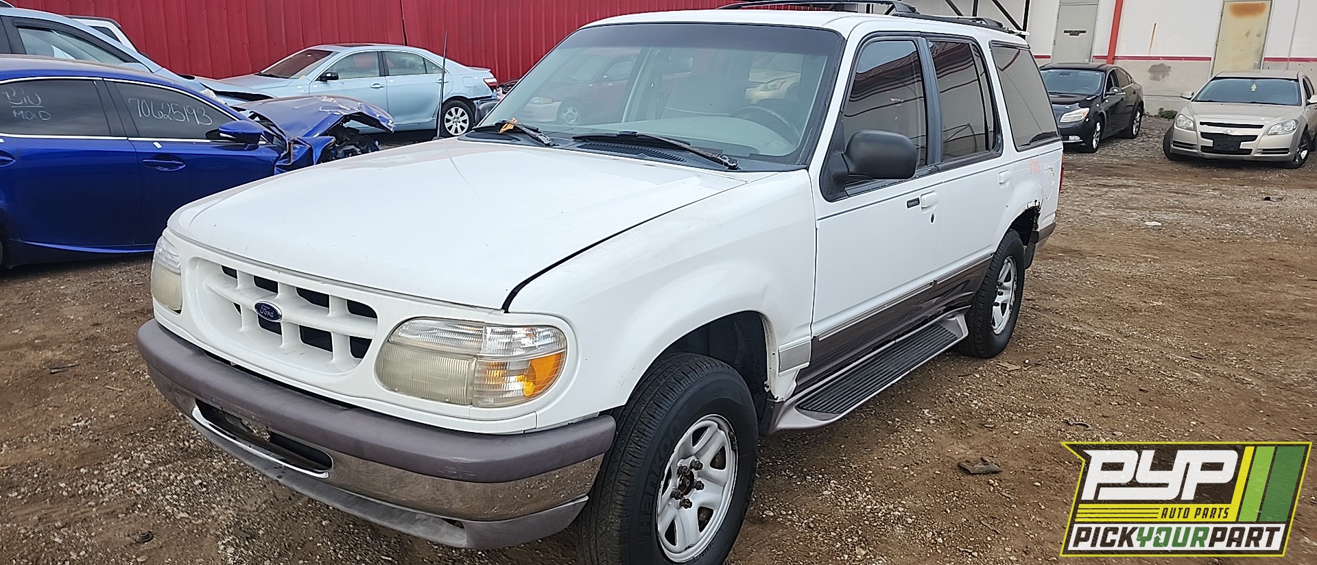 1997 FORD EXPLORER available for parts