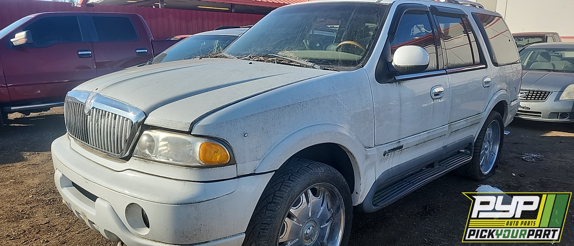 1999 LINCOLN NAVIGATOR available for parts