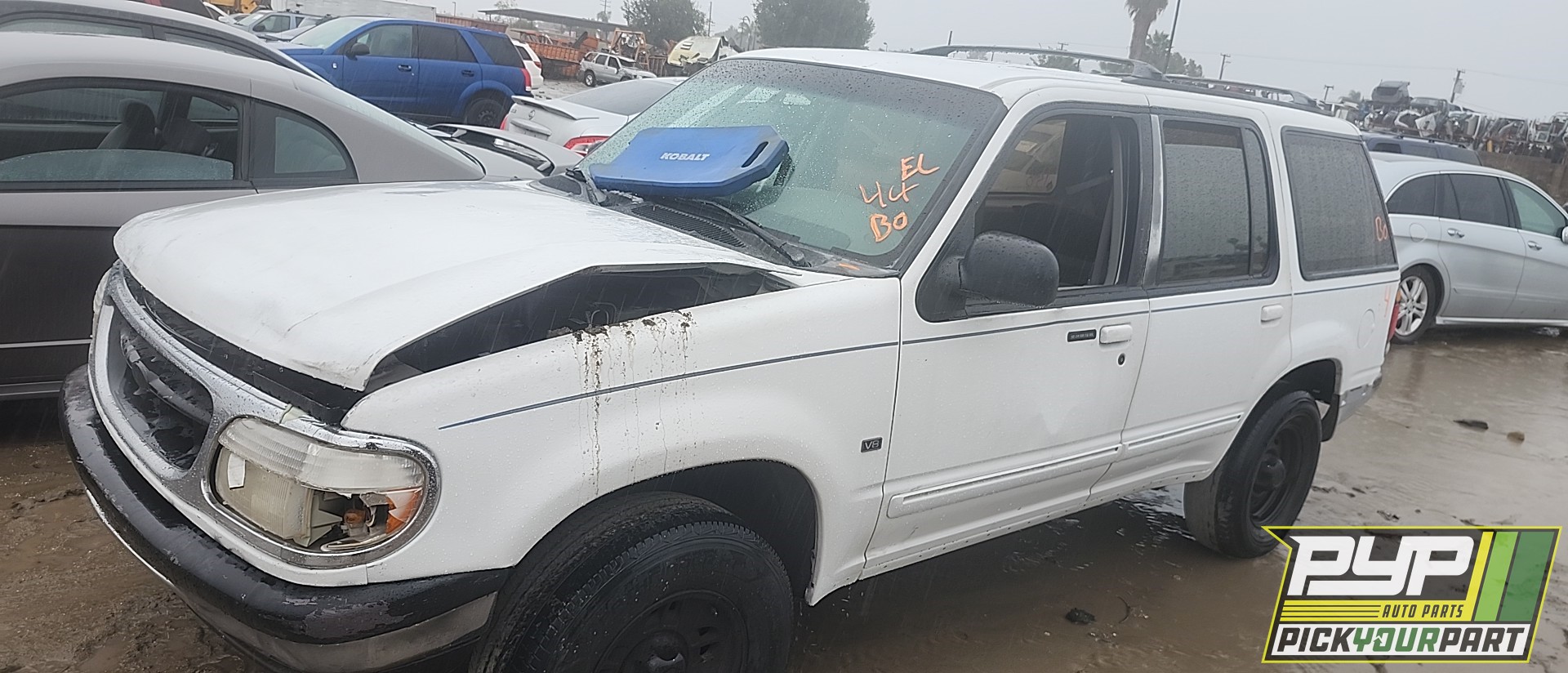 1996 FORD EXPLORER available for parts