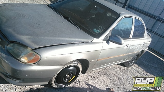 1999 KIA SEPHIA partes disponibles