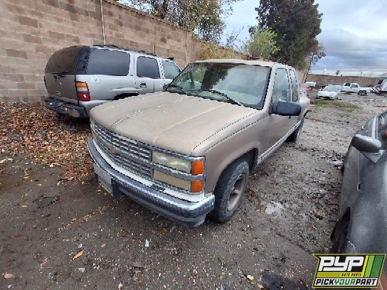 1995 GMC C1500 available for parts