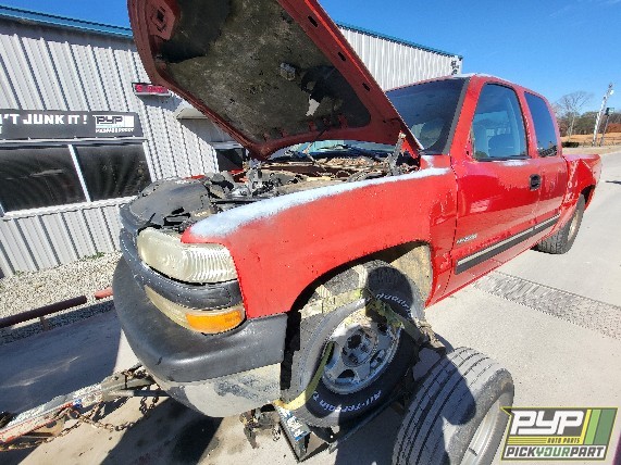 1999 CHEVROLET SILVERADO 1500 available for parts