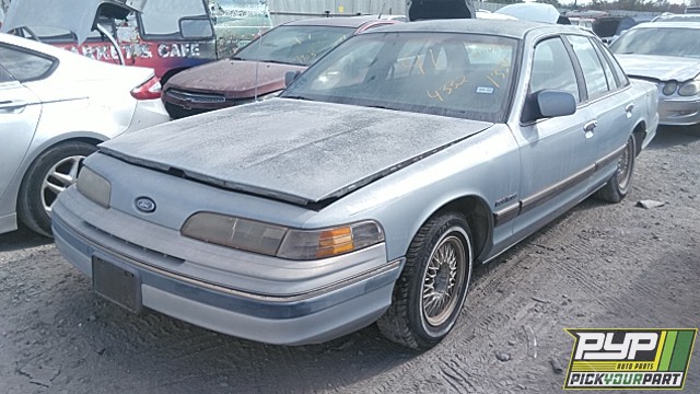 1992 FORD CROWN VICTORIA available for parts