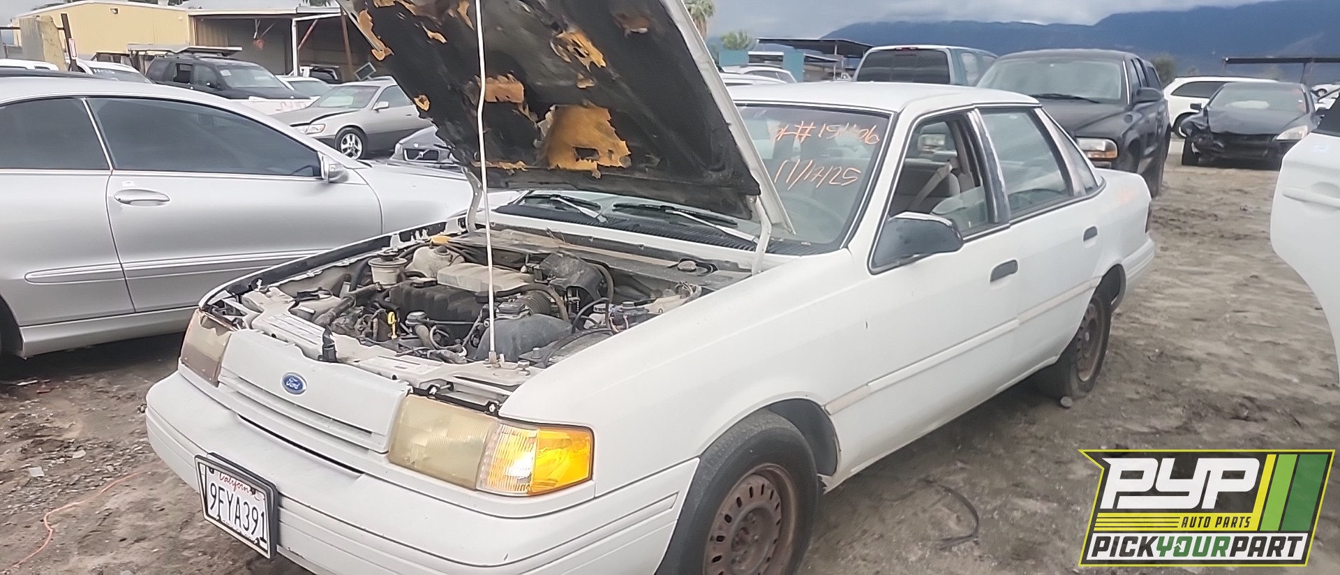 1992 FORD TEMPO available for parts