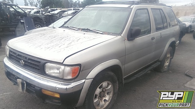 1999 NISSAN PATHFINDER partes disponibles