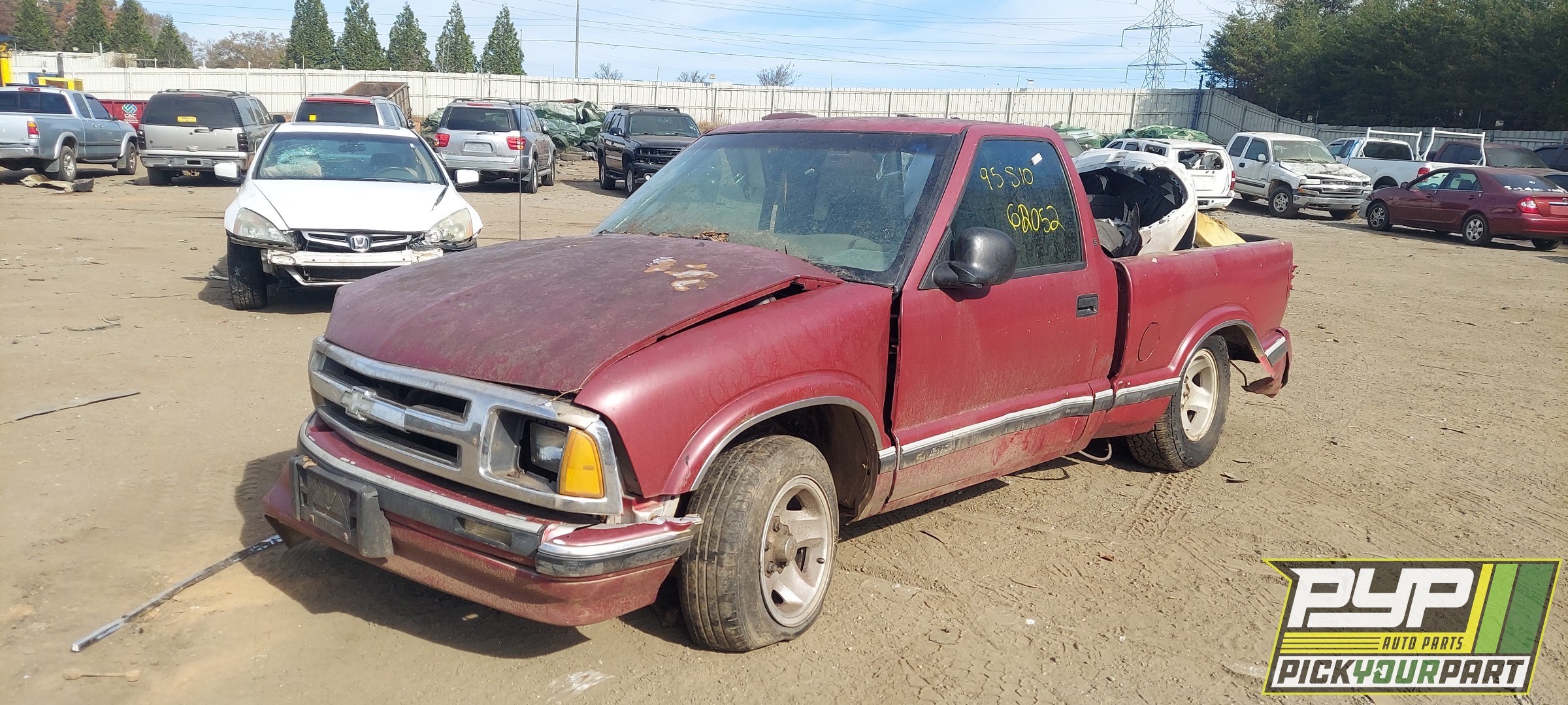 1995 CHEVROLET S10 available for parts
