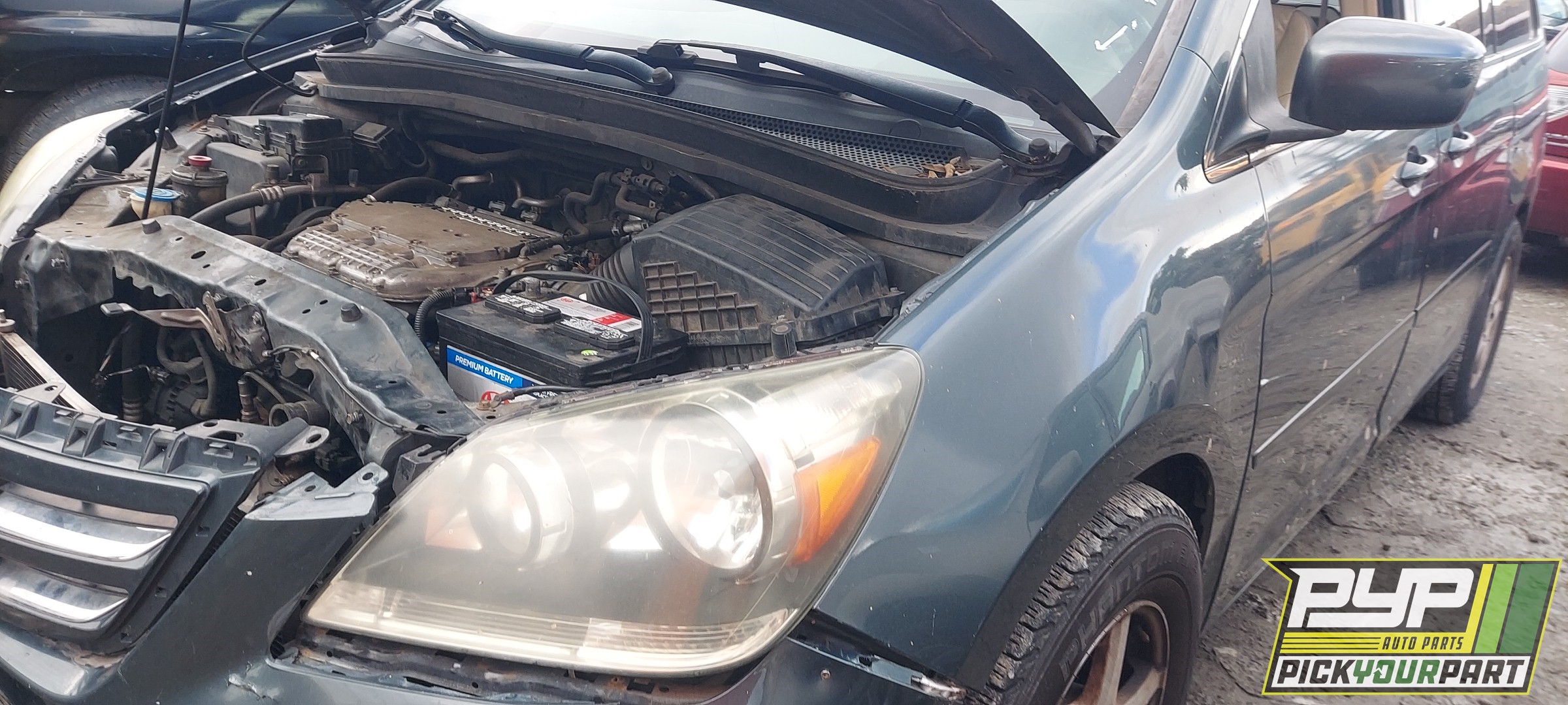 2005 HONDA ODYSSEY available for parts