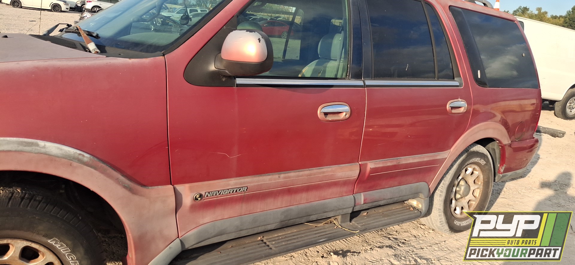 1998 LINCOLN NAVIGATOR available for parts