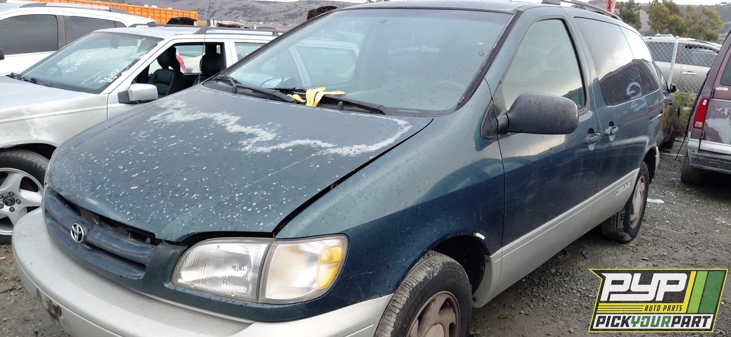 1998 TOYOTA SIENNA partes disponibles