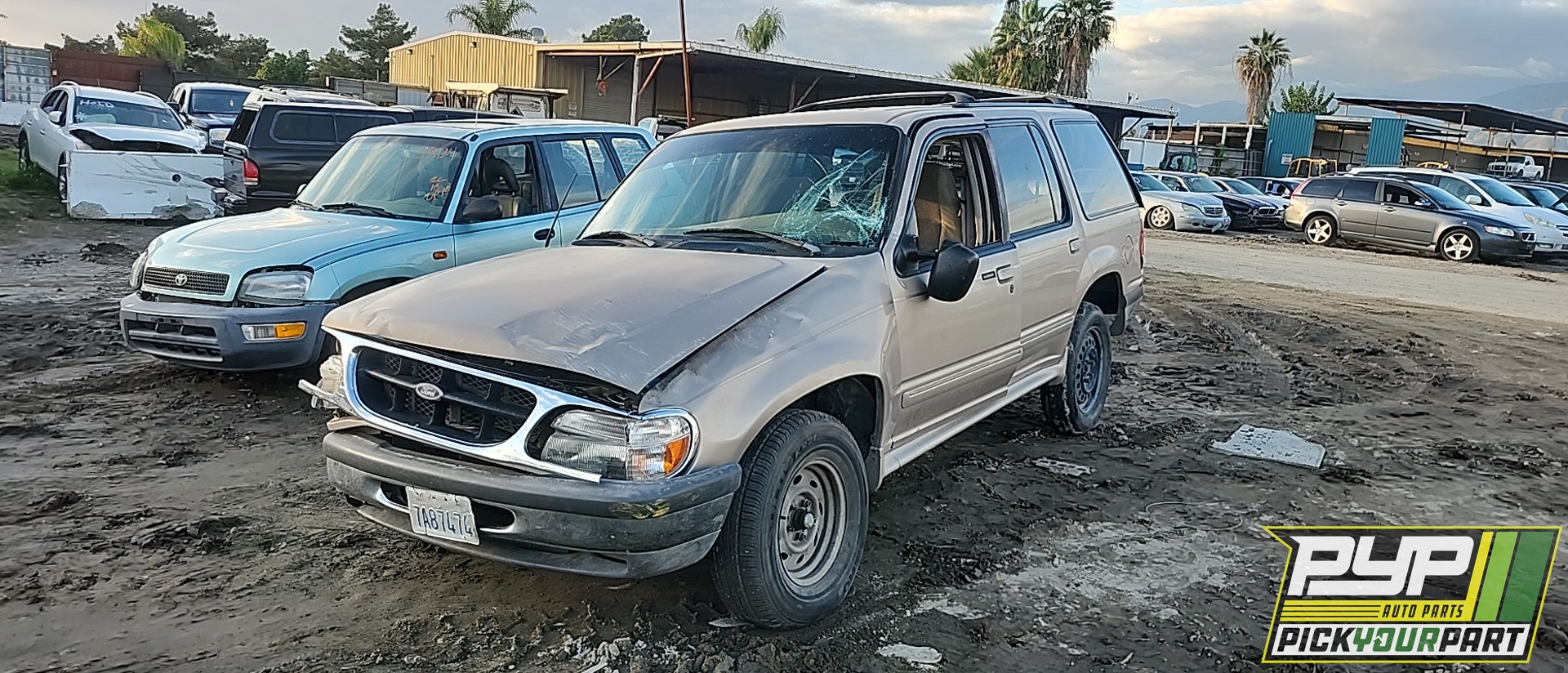 1998 FORD EXPLORER available for parts