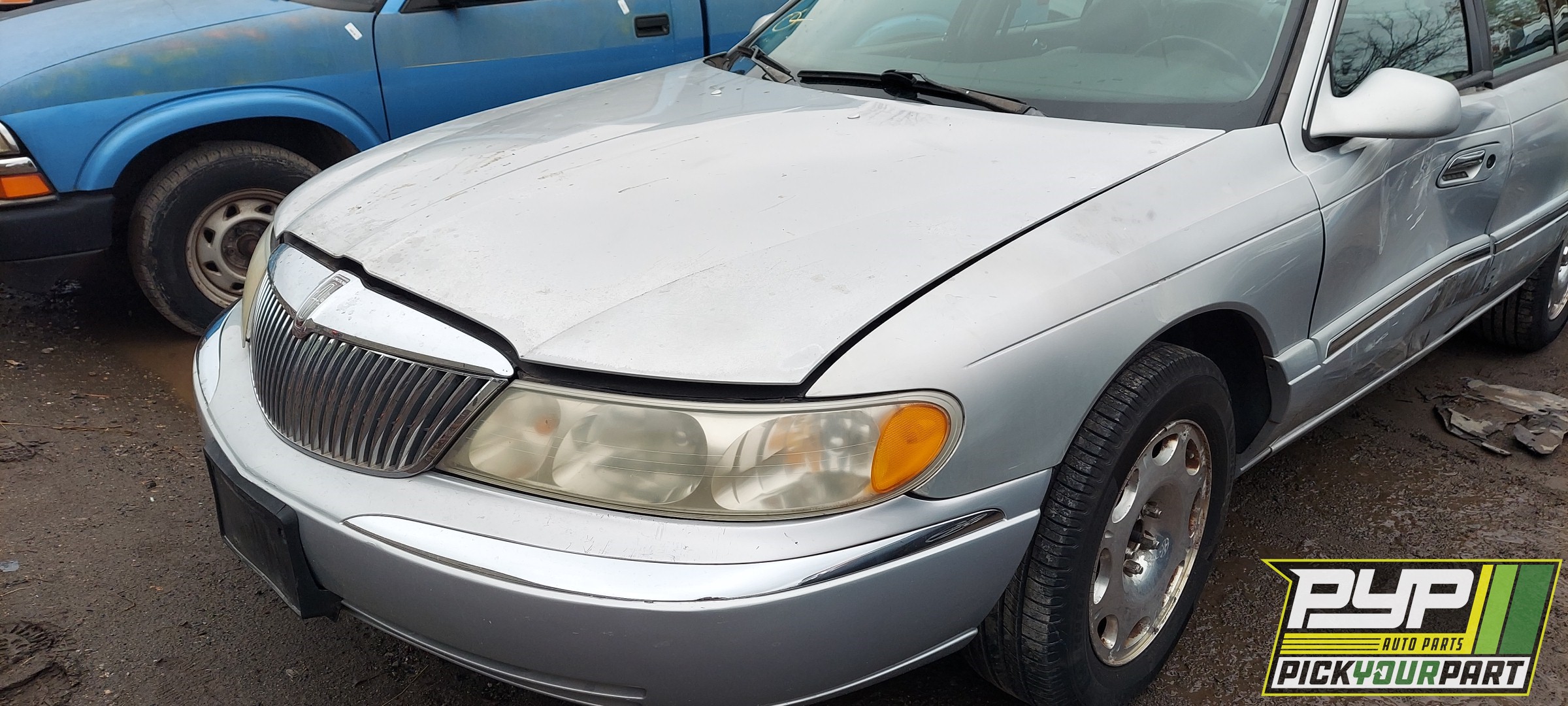 1999 LINCOLN CONTINENTAL available for parts