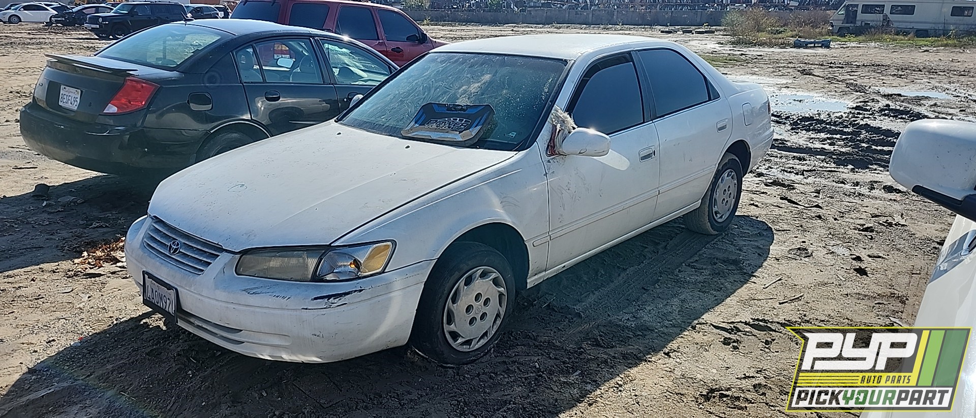 1998 TOYOTA CAMRY available for parts
